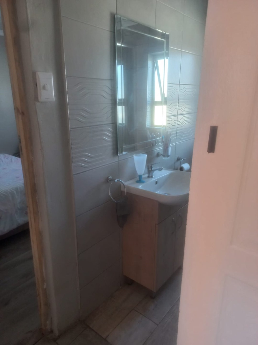 2 Bedroom Property for Sale in Mdantsane Nu 15 Eastern Cape